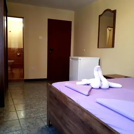 Milani 2 Guest house